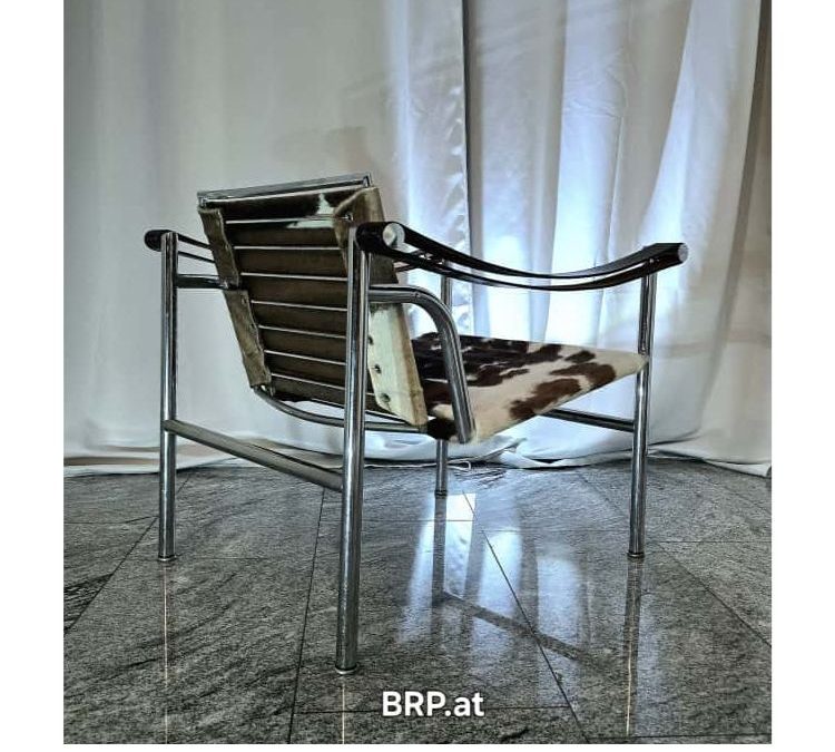 Armchair LC1 by Le Corbusier for Cassina