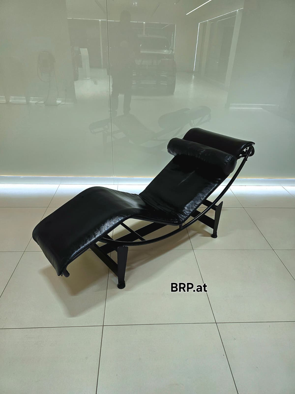 brp cassina black 3