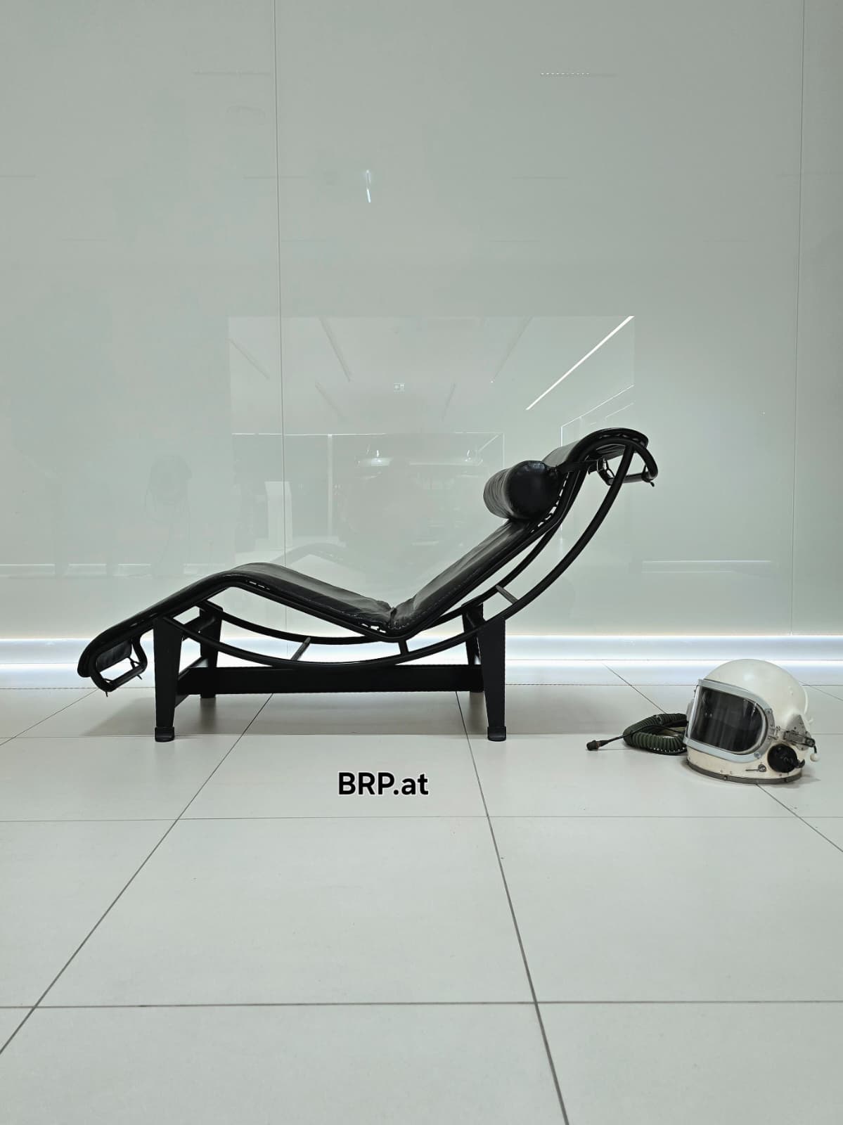 brp cassina black 6